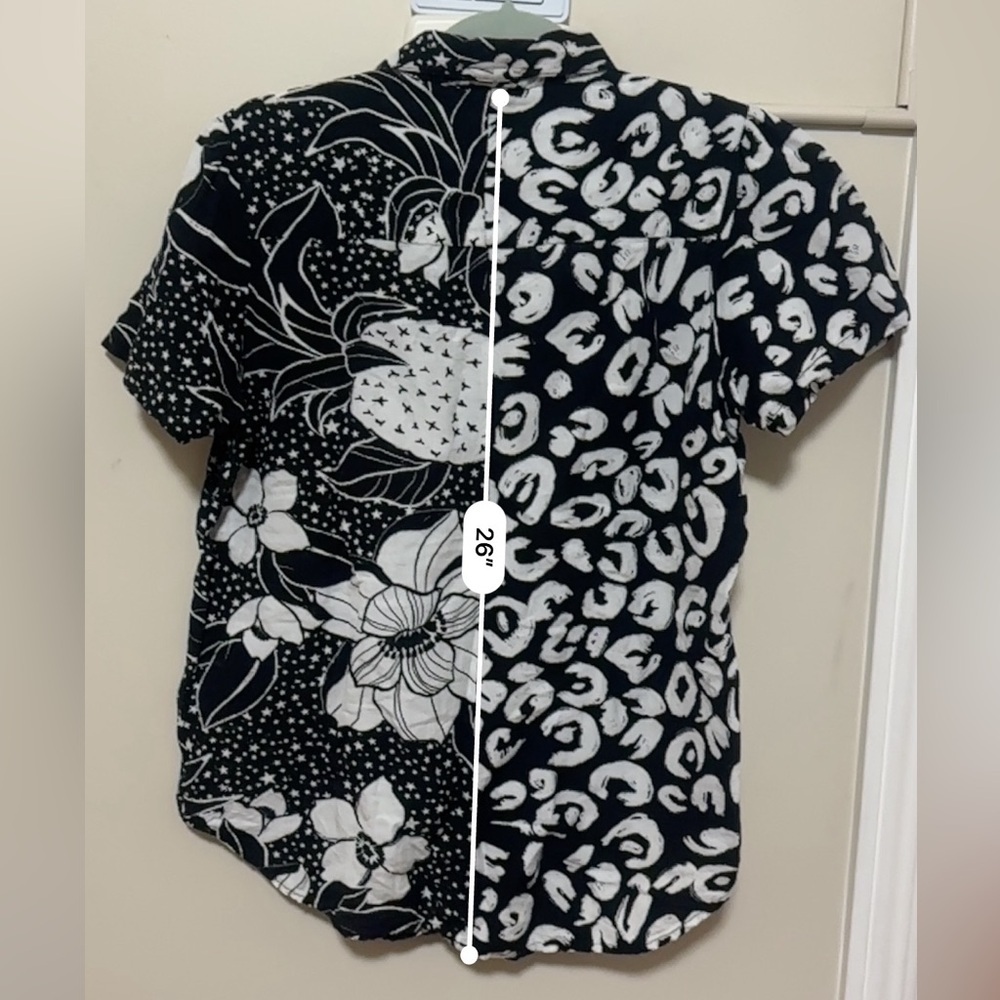 Farm Rio for Anthropologie Button Down Print Black White Surf Shirt Size Small - Picture 12 of 13